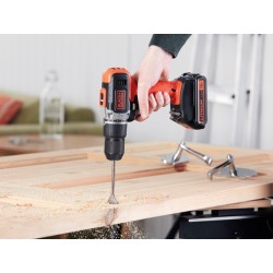 Kit Trapano Avvitatore Percuss. 18V +1 Batteria 4Ah+1 Batteria 2Ah BLACK+DECKER