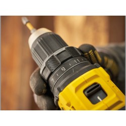 Trapano Avvitatore V20 Litio 18V 2 x 2  Ah Brushless STANLEY FATMAX